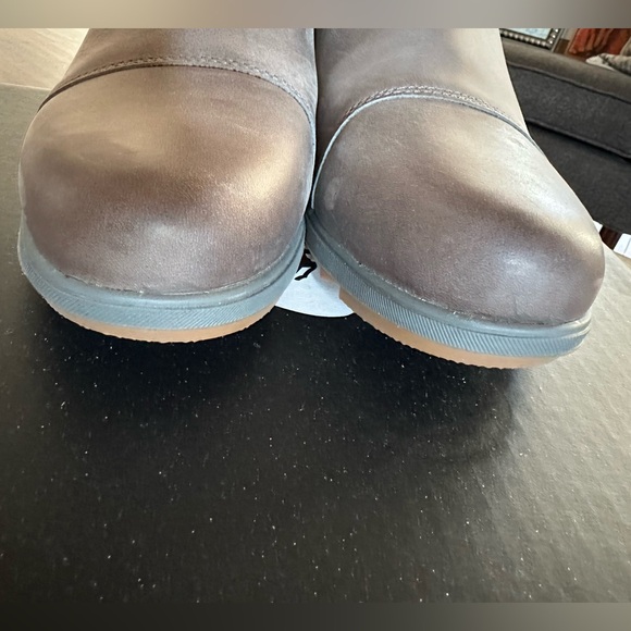 Sorel Women's Gray “Evie” pull on bootie - Picture 11 of 16